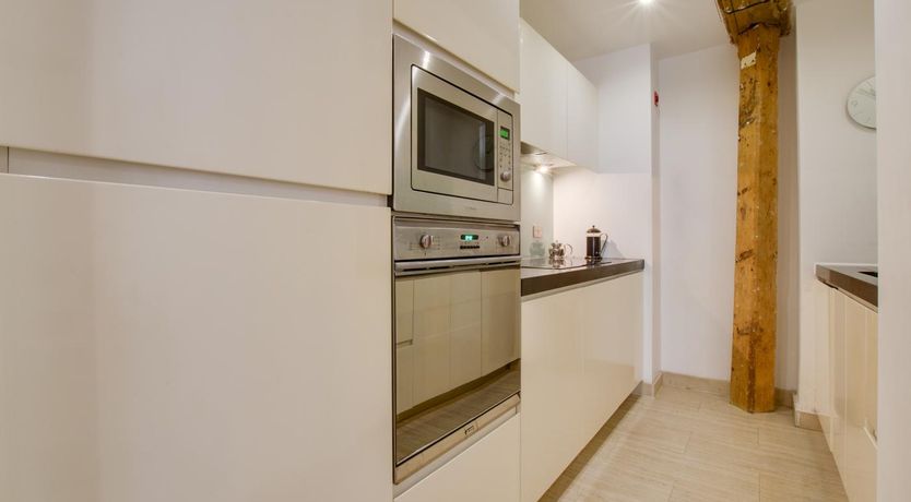 Photo of 2 Bed in Dartmouth