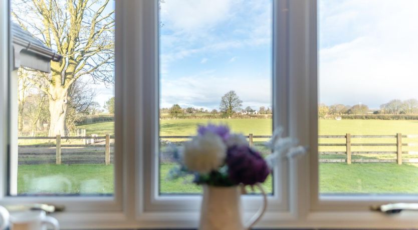 Photo of 7 Bed in Caerwys