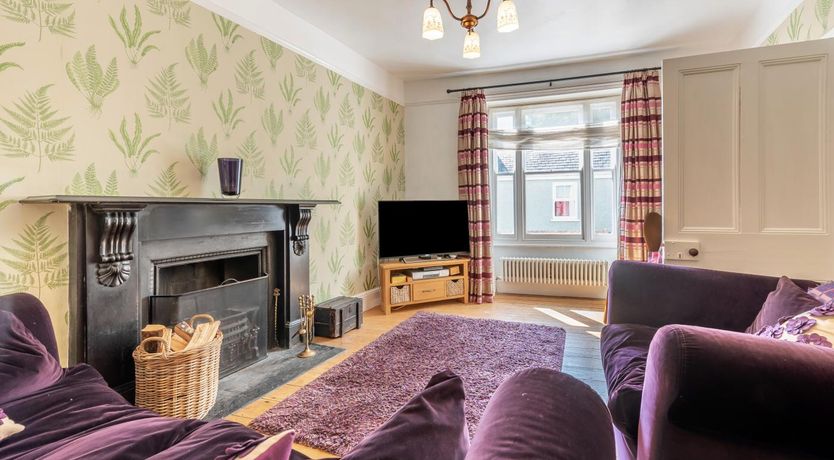 Photo of 3 Bed in Llansteffan