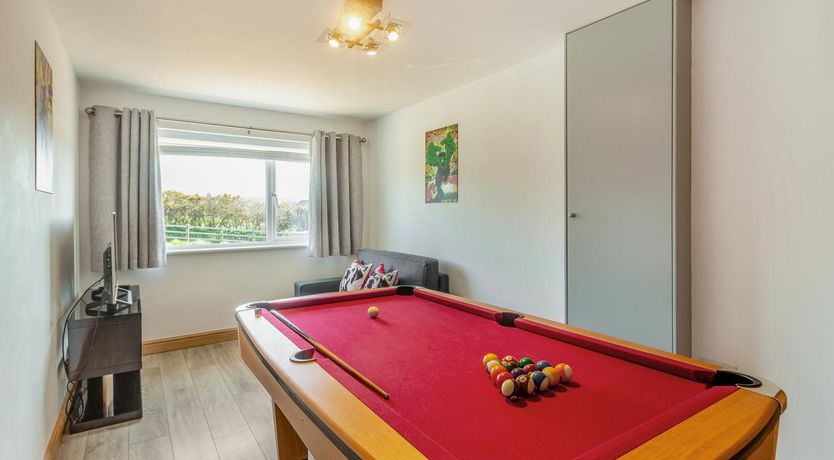 Photo of 3 Bed in Tudweiliog