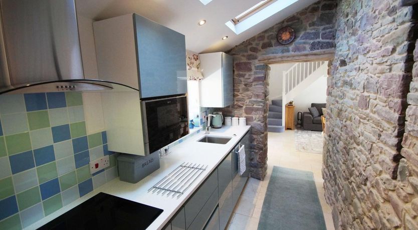 Photo of 2 Bed in Llangadog