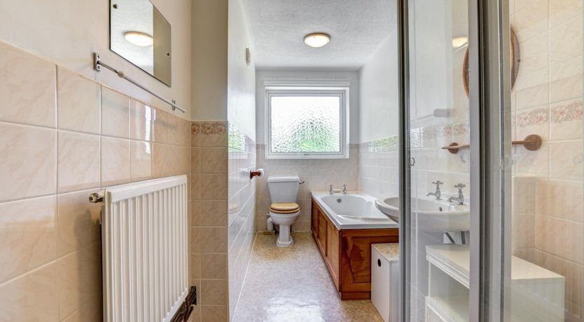 Photo of 3 Bed in Paignton