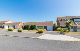 Photo of 3-bed-in-paignton