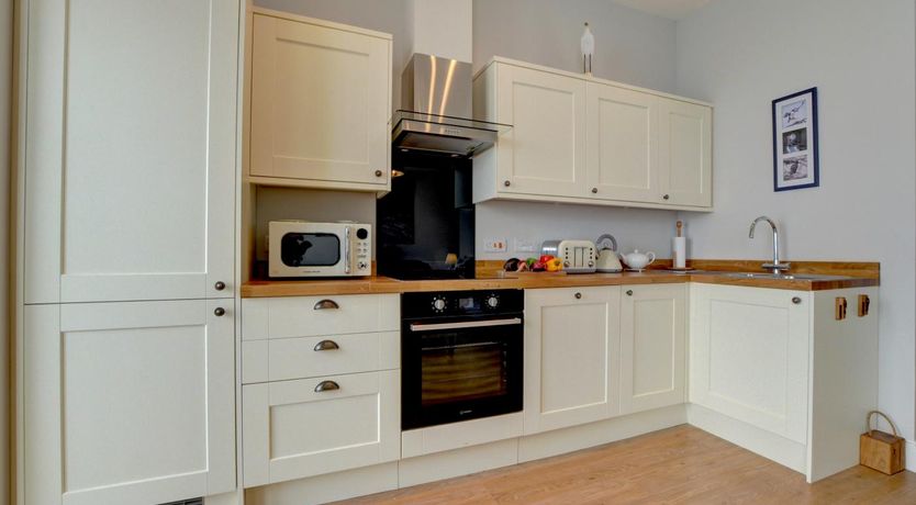 Photo of 2 Bed in Ilfracombe