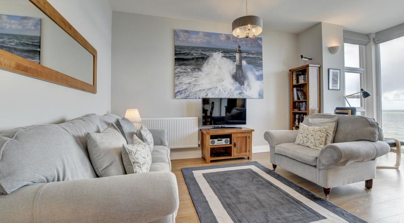 Photo of 2 Bed in Ilfracombe