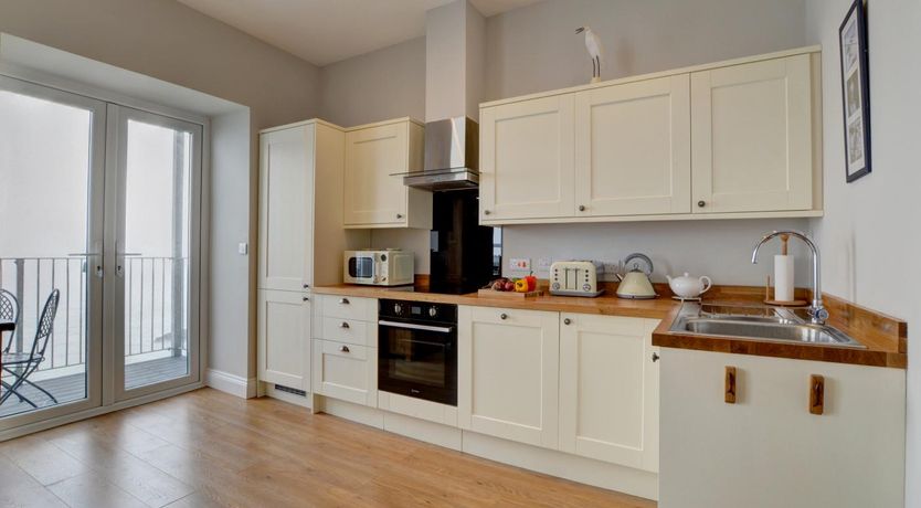 Photo of 2 Bed in Ilfracombe