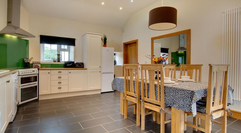 Photo of 2 Bed in Caernarfon