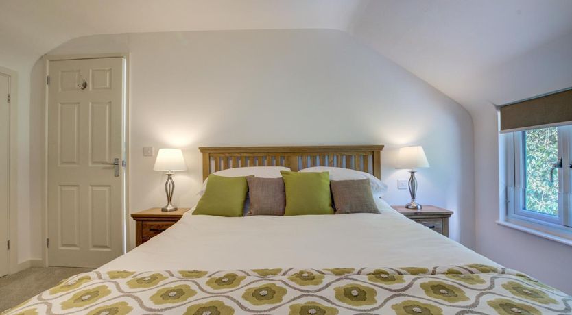 Photo of 3 Bed in Nr St. Keverne