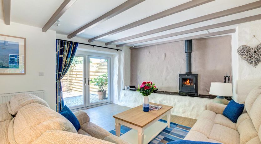 Photo of 3 Bed in Nr St. Keverne