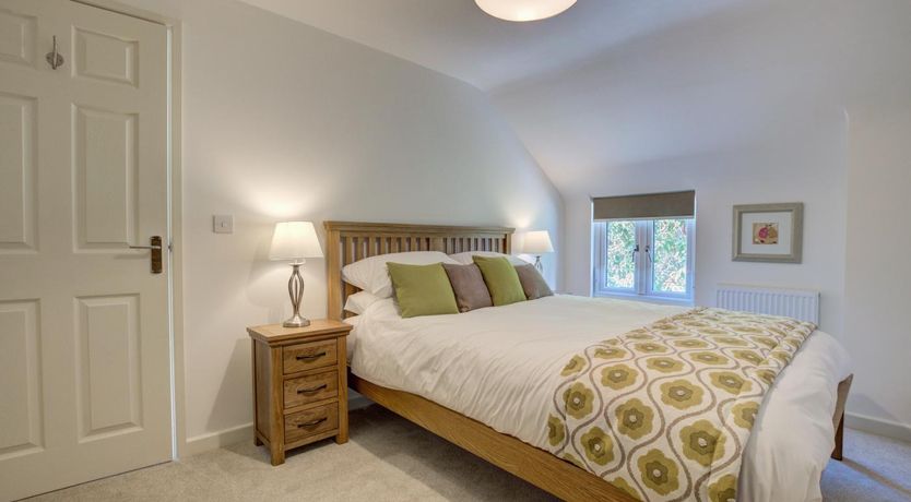Photo of 3 Bed in Nr St. Keverne