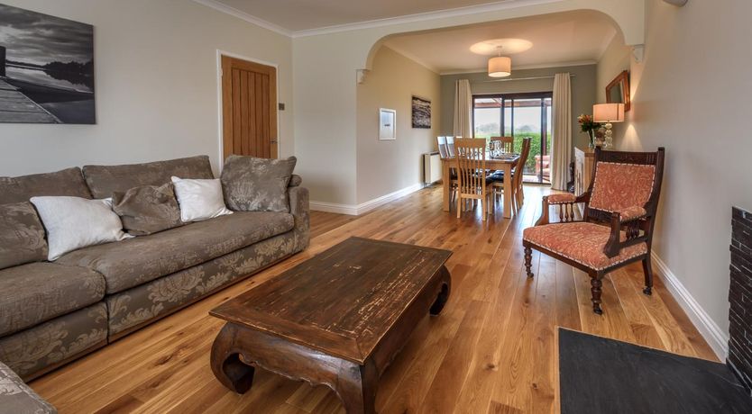 Photo of 3 Bed in Tudweiliog