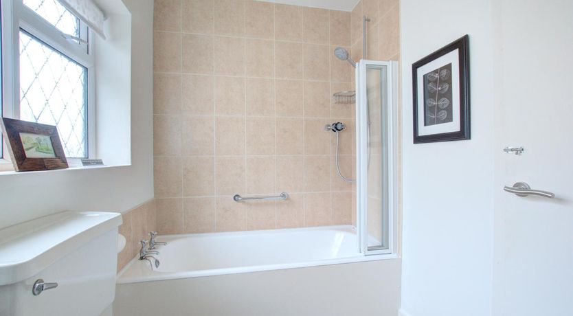 Photo of 3 Bed in Porthcawl