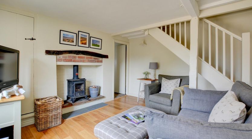 Photo of 2 Bed in Knapton