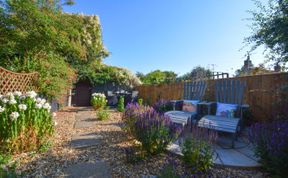Photo of 2 Bed in Knapton