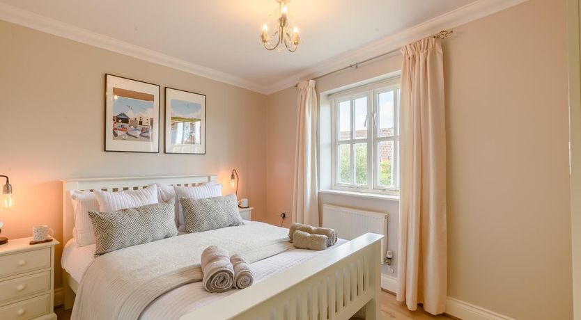 Photo of 2 Bed in Holt