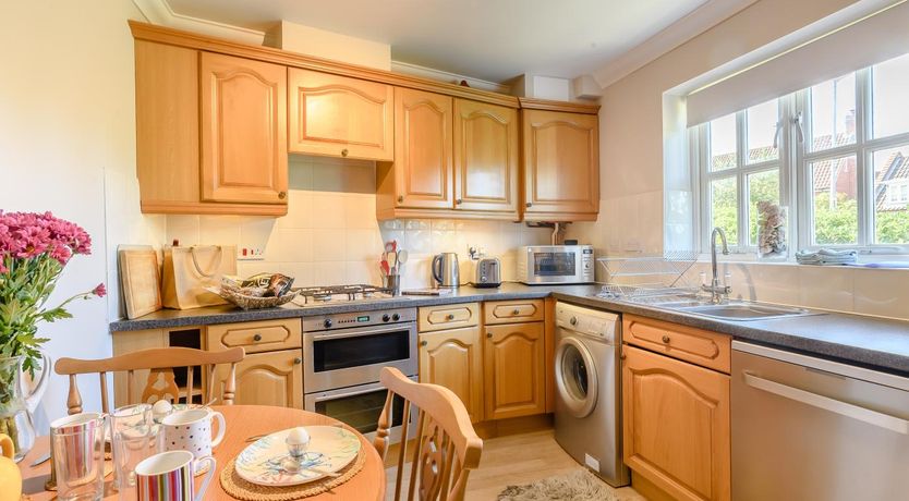 Photo of 2 Bed in Holt