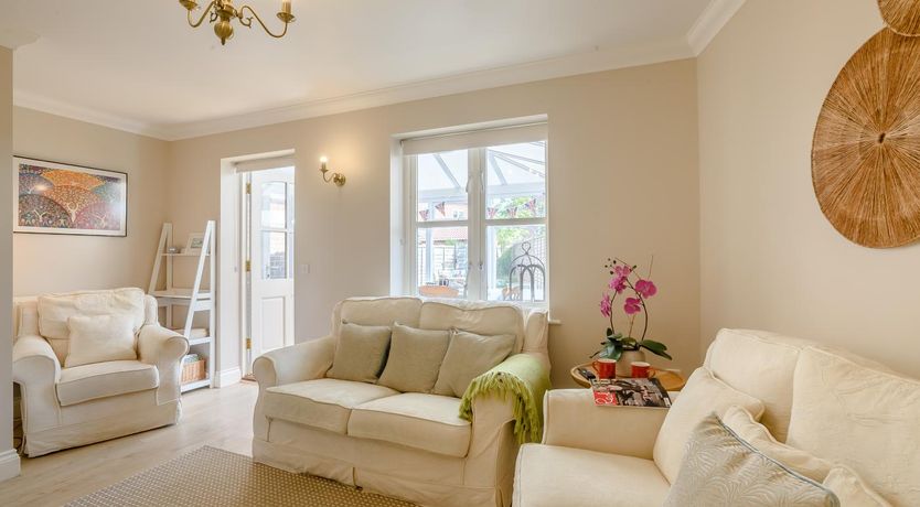 Photo of 2 Bed in Holt