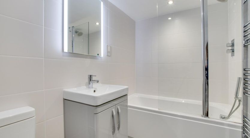 Photo of 2 Bed in St Ives
