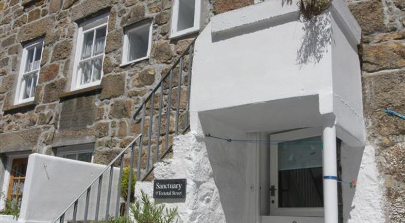 Photo of 2 Bed in St Ives