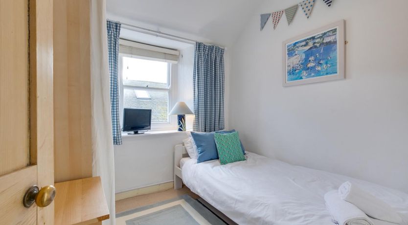 Photo of 2 Bed in St Ives