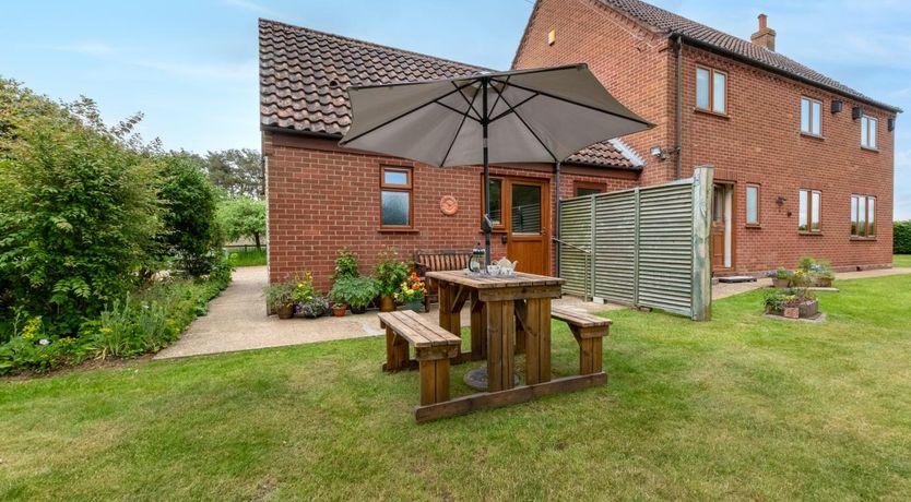 Photo of 1 Bed in Briston