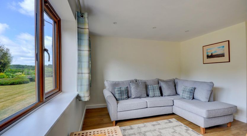 Photo of 1 Bed in Briston