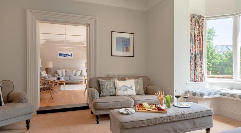 Photo of 7 Bed in Aldeburgh
