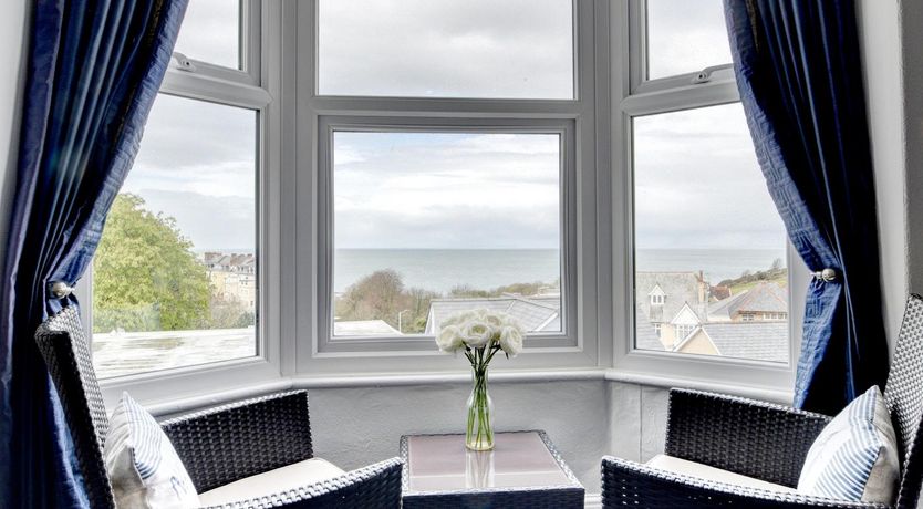 Photo of 4 Bed in Ilfracombe