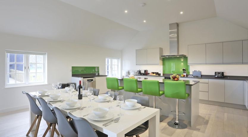 Photo of 3 Bed in Snape