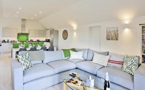 Photo of 3 Bed in Snape