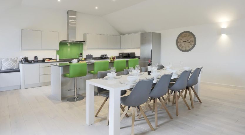 Photo of 3 Bed in Snape