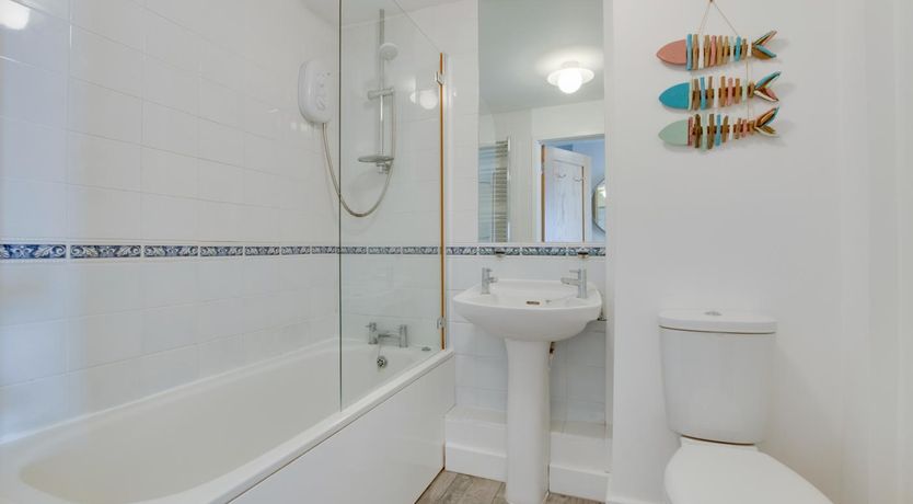 Photo of 2 Bed in Dartmouth