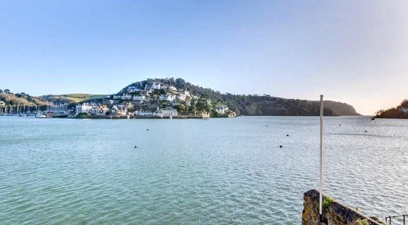 Photo of 2 Bed in Dartmouth