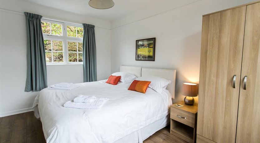 Photo of 1 Bed in Gweek
