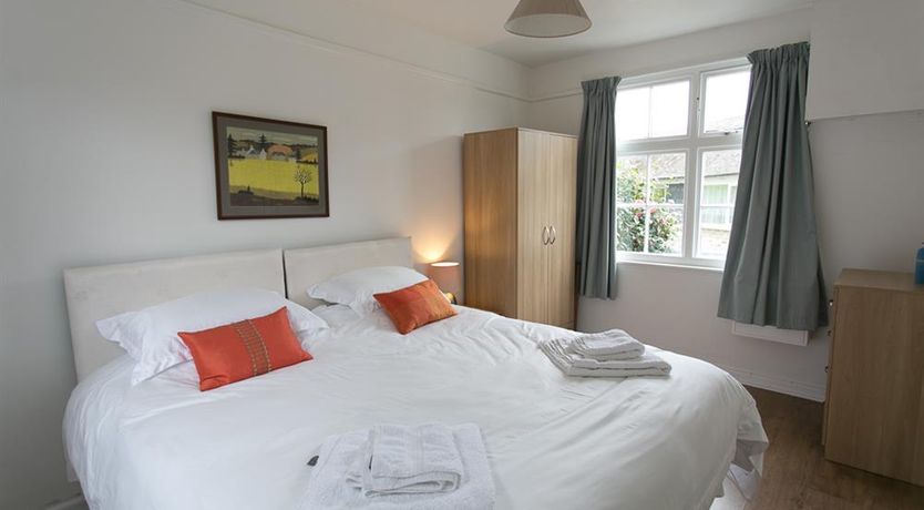 Photo of 1 Bed in Gweek
