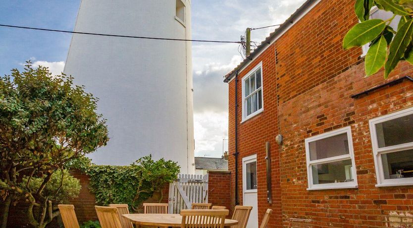 Photo of 5 Bed in Southwold