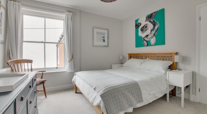 Photo of 5 Bed in Southwold