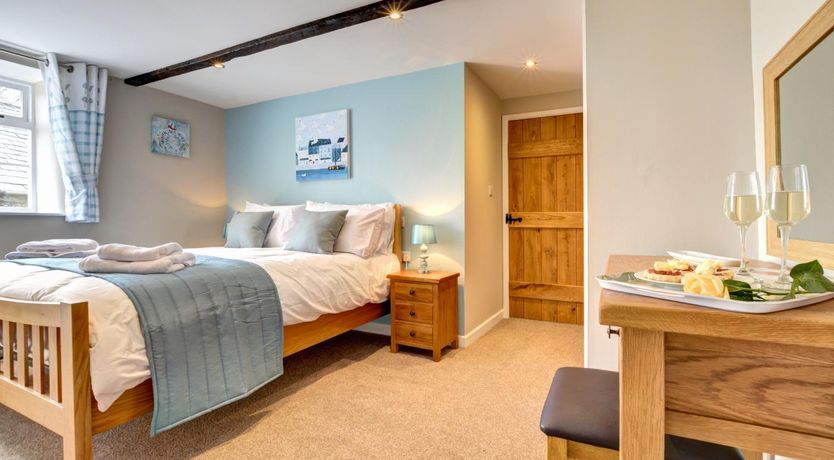Photo of 2 Bed in St. Breward