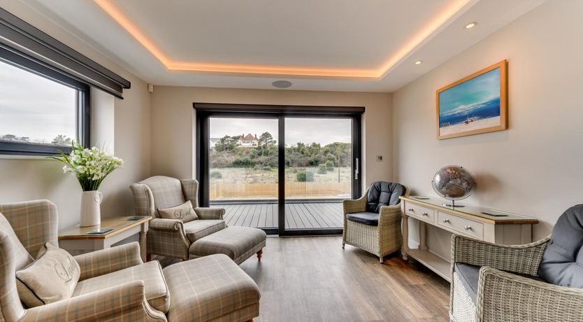 Photo of 5 Bed in Walmer