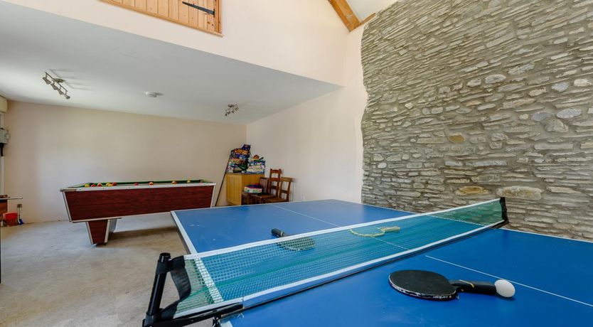 Photo of 2 Bed in Lampeter