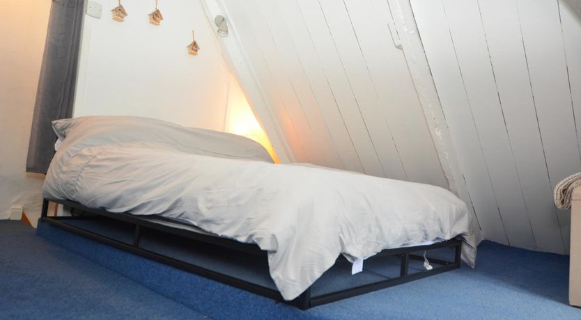 Photo of 3 Bed in Helford