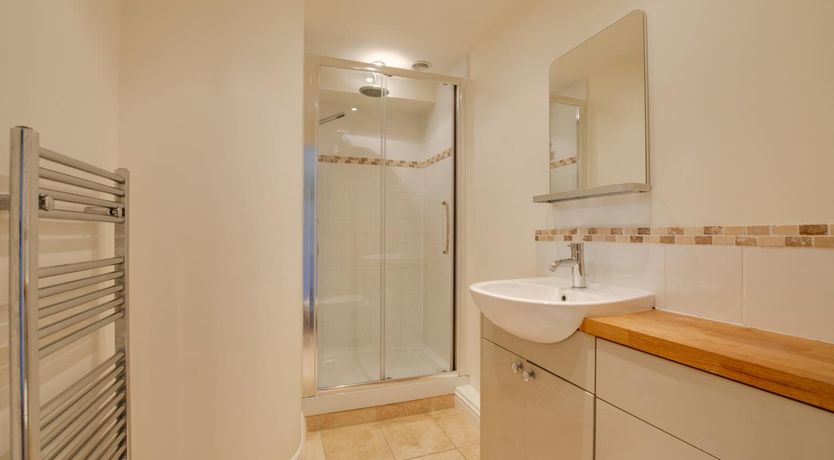 Photo of 2 Bed in St Ives