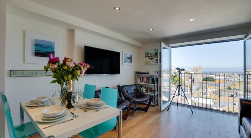 Photo of 2 Bed in St Ives