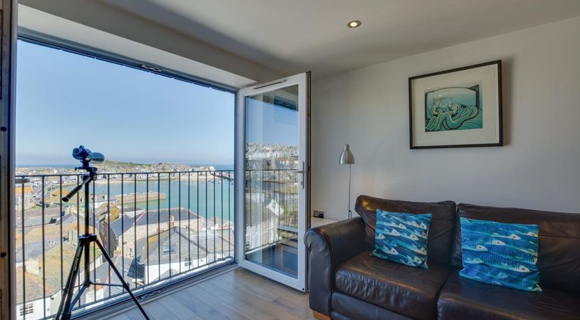 Photo of 2 Bed in St Ives