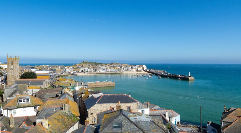 Photo of 2 Bed in St Ives