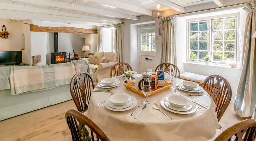 Photo of 3 Bed in Helford