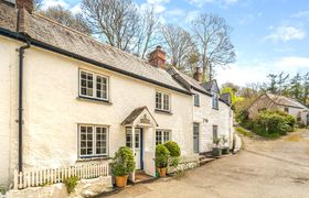 Photo of 3-bed-in-helford-3