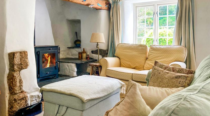 Photo of 3 Bed in Helford