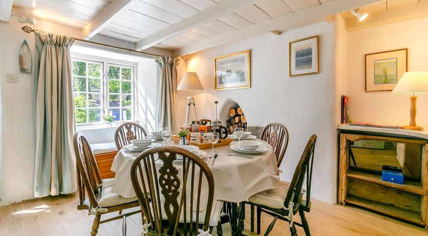 Photo of 3 Bed in Helford
