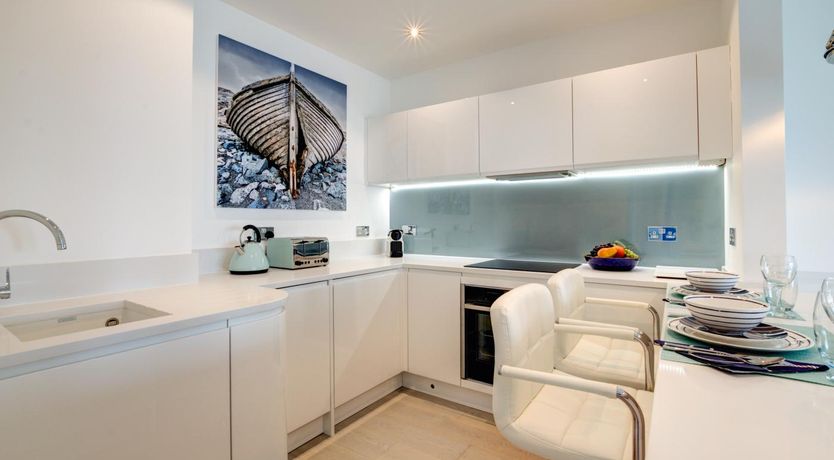 Photo of 2 Bed in Torquay